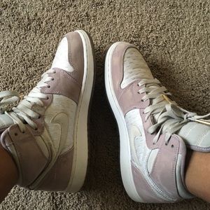 Air Jordan 1